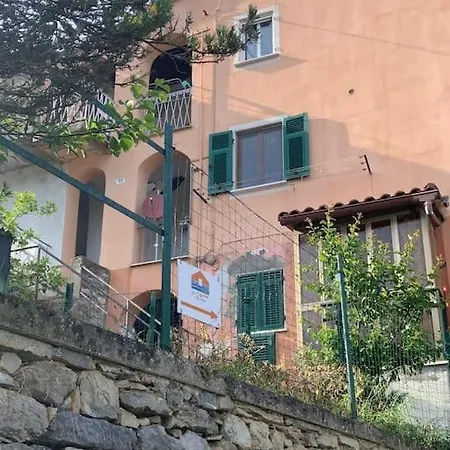 La Casina Vista Mare Apartment *