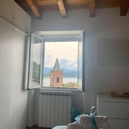 La Casina Vista Mare Apartment *