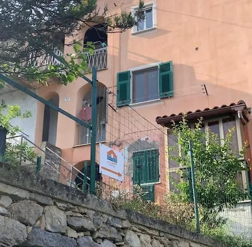 La Casina Vista Mare Apartment *