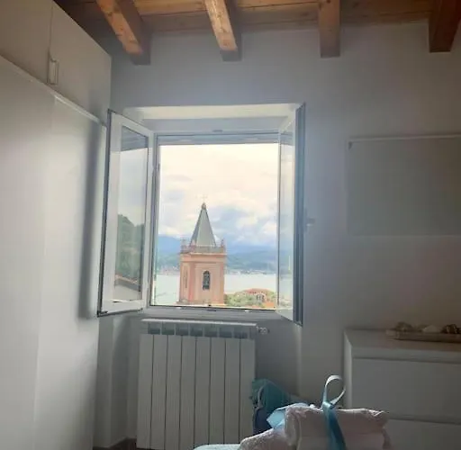 La Casina Vista Mare Apartment *